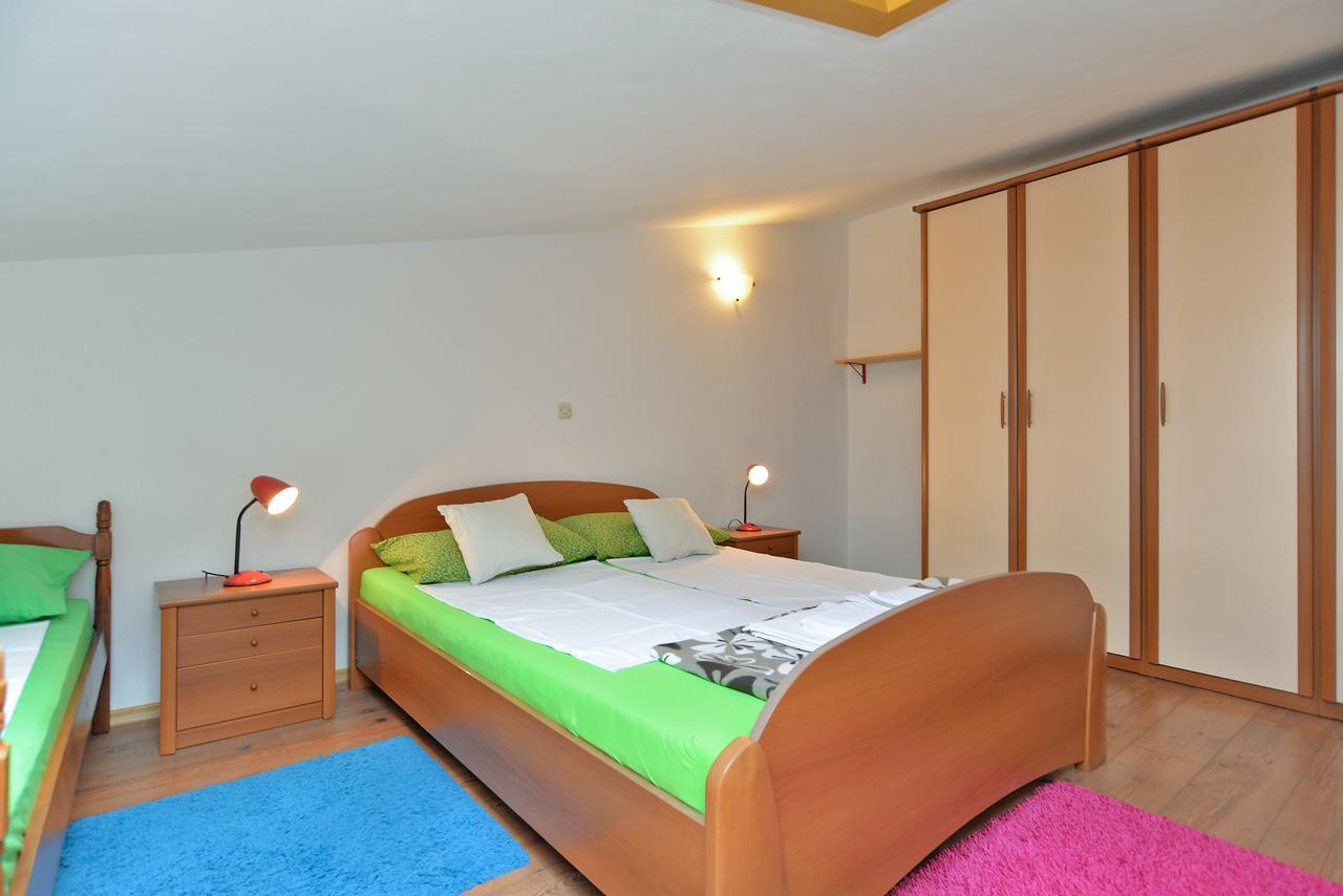 Apartment Puzar 295 Штиньян Экстерьер фото