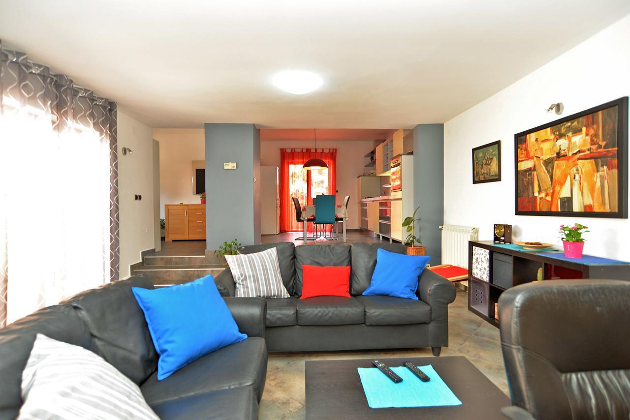 Apartment Puzar 295 Штиньян Экстерьер фото